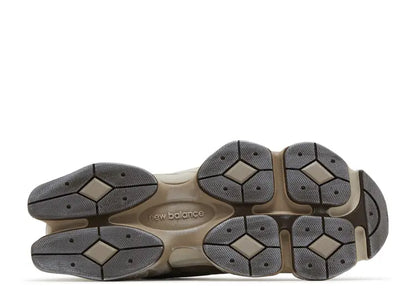 New Balance 9060 Mushroom