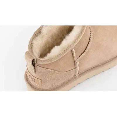 Ugg MIni Ultra Classic Sand